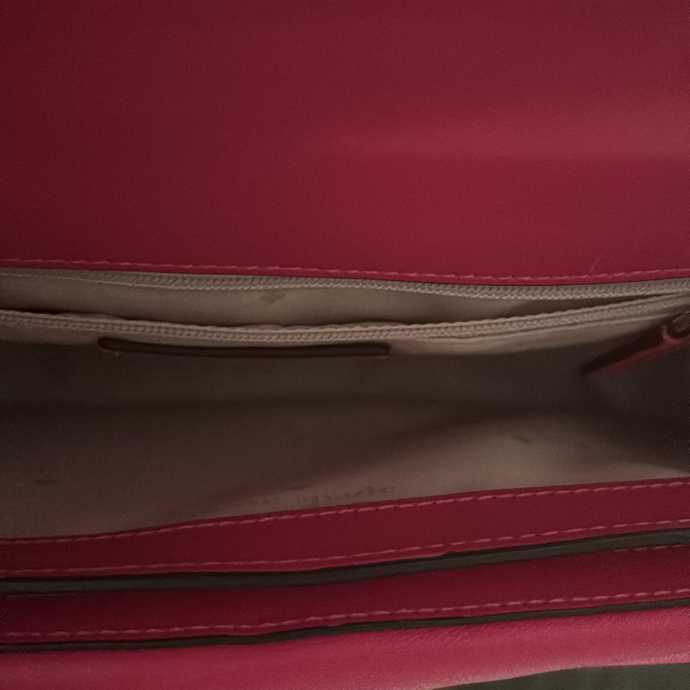 Kate spade ♠️ crossbody - Picture 7 of 12